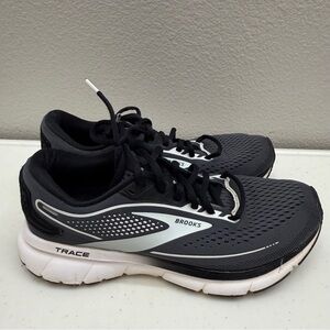 Brooks Sneakers Size 7.5 Women's Black Athletic Shoes Running